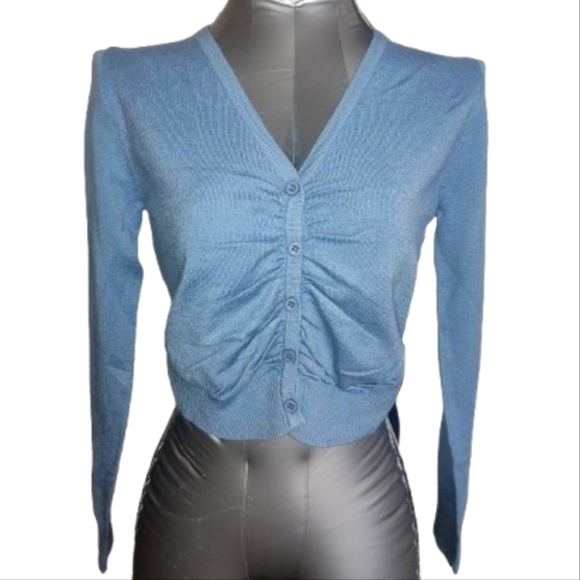 Sweater - Picture 1 of 3